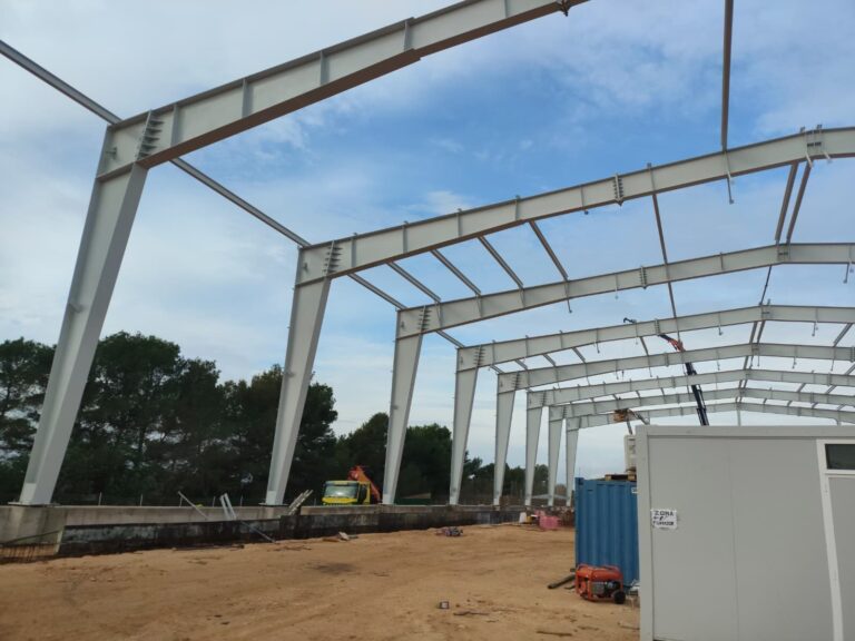 Nave reactor llucmajor, de cuycesa; tratamiento c4 h intumescente